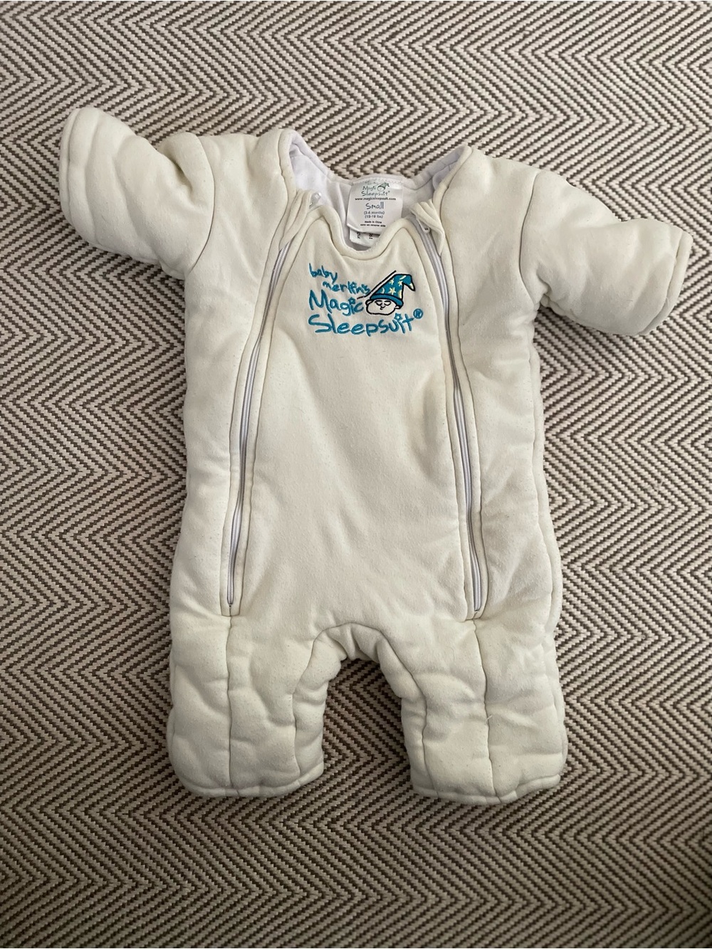 Baby Merlin’s Magic Sleepsuit Bundle - Small and Large - Picture 2 of 9